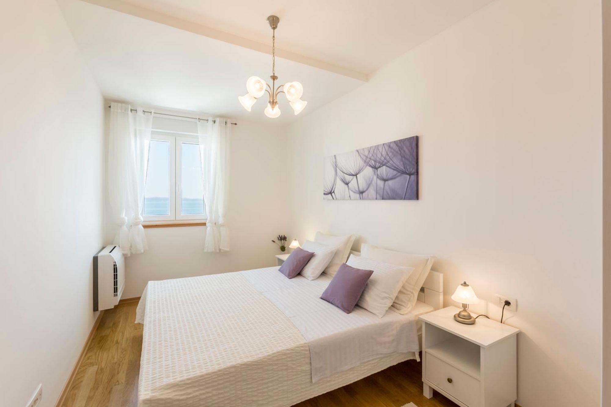 Luxury Villa Bello Horizonte With Swimming Pool Split Bagian luar foto